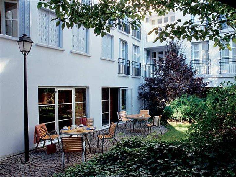 Adagio Montmartre Aparthotel