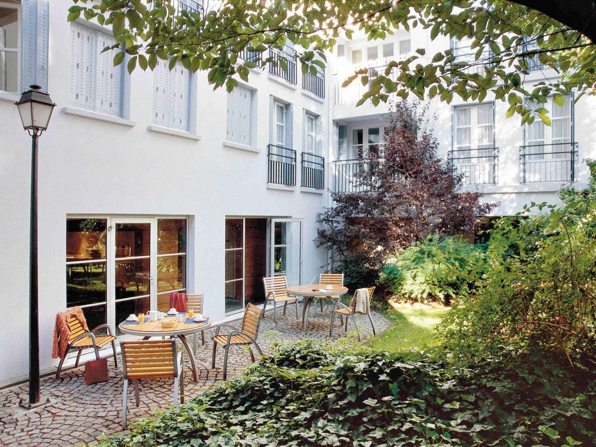 Adagio Montmartre 4* Parijs